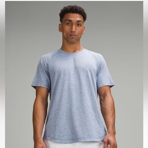 Lululemon Men’s “License To Train” Short Sleeve T-Shirt (L) *SOLD OUT AT LULU*